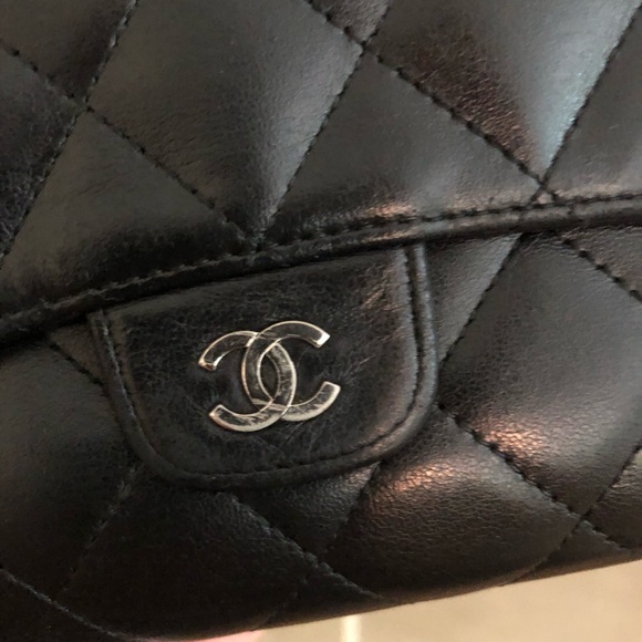 Chanel Diamond stitch CC large flap wallet - Picture 3 of 8
